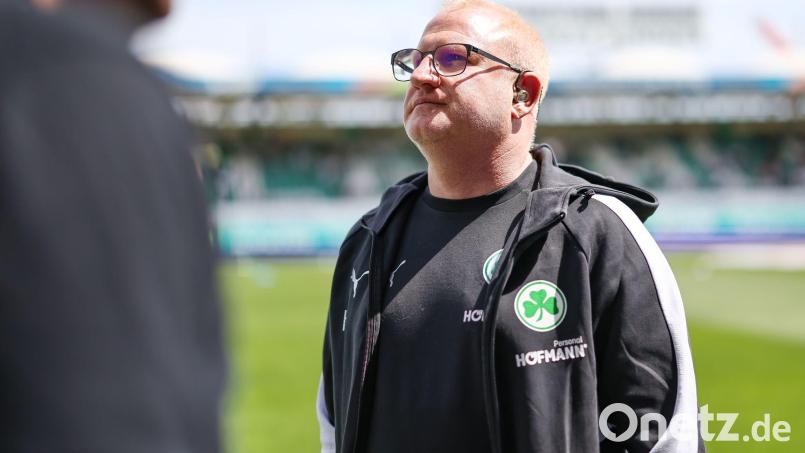 Kämpft mit Fürth um den Klassenverbleib in der 2. Liga: Trainer Heiko Vogel. (Archivbild) Bild: Daniel Löb/dpa