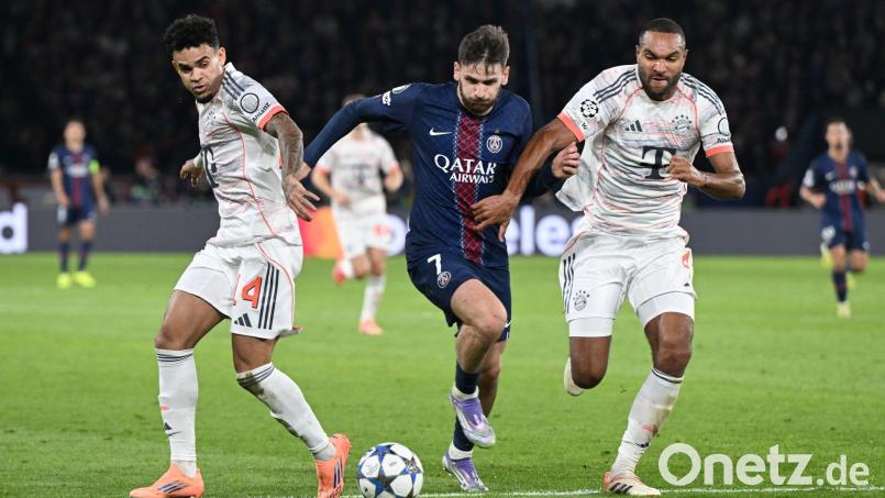 Ein Stürmer mit enormer Dynamik: PSG-Profi Chwitscha Kwarazchelia (M). (Archivbild) Bild: Federico Gambarini/dpa
