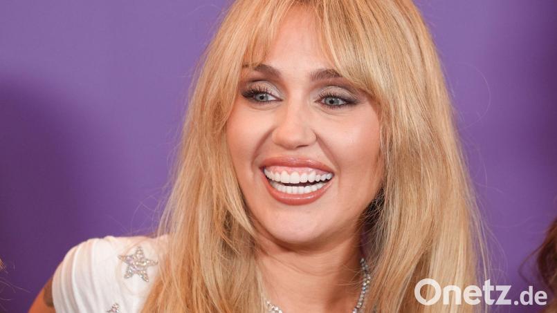 Popstar Miley Cyrus wird in Hollywood verewigt. (Archivbild) Bild: Chris Pizzello/Invision/AP/dpa