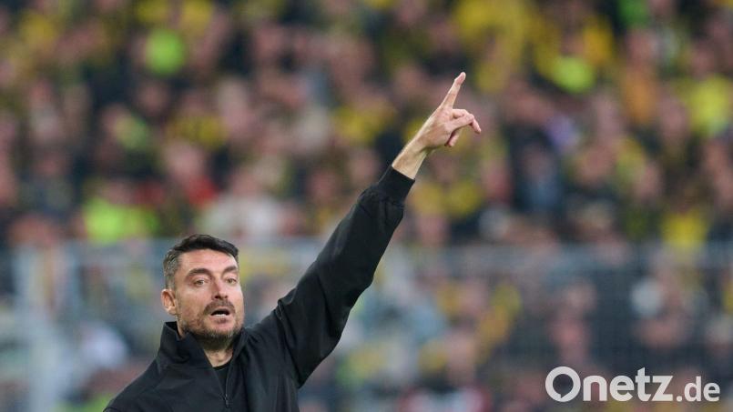 Eintracht Frankfurts Trainer Albert Riera bekommt ein mögliches weiteres Endspiel. Bild: Bernd Thissen/dpa