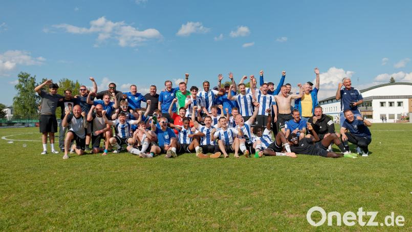 Der SV Altenstadt/WN steigt als Meister der Kreisklasse Ost in die Kreisliga auf. Bild: Dieter Jäschke