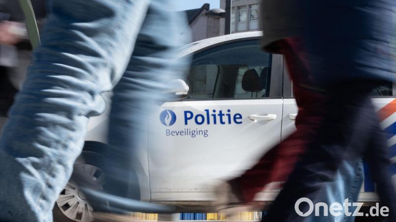 In Antwerpen wurde ein sechsjähriger Junge beim Überqueren eines Zebrastreifens von einem Polizeiwagen erfasst. (Archivbild) Bild: Anna Ross/dpa