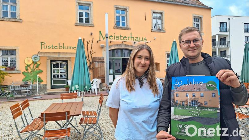 Anfang Juni wollen sie das Meisterhaus in Marktredwitz neu eröffnen: die Geschwister Klara, 22, und Hans Katholing, 26. Bild: Wilhelmine Glaßer
