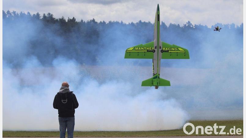 Die Luftsportgruppe Sulzbach-Rosenberg richtet am 14. Mai ihren zweiten Modellflugtag auf dem Fluggelände in Fichtelbrunn aus Bild: Peter Ostermann