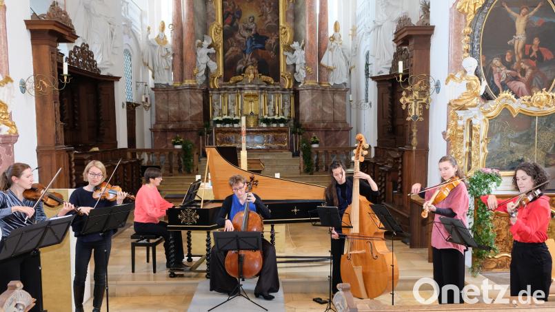 Das Konzert des Ensemble "Nürnberg Barock" mit gelesenen Texten eröffnete einen lebendigen Einblick in die europäische Musiklandschaft des 18. Jahrhunderts. Bild: Robert Dotzauer