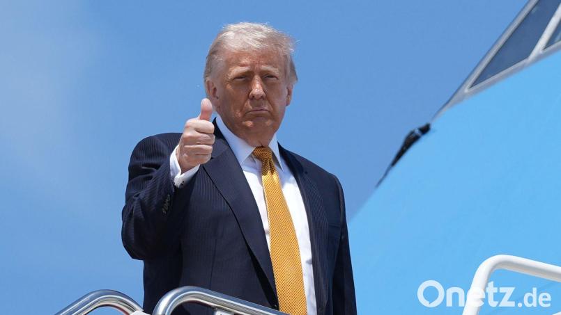 Eine jüngste Gerichtsentscheidung zu globalen Zöllen dürfte US-Präsident Trump gefallen. Bild: Mark Schiefelbein/AP/dpa