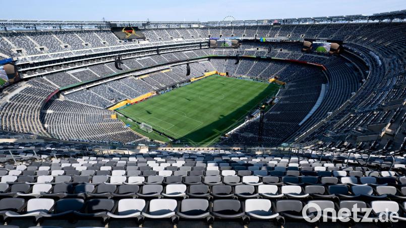 Die Organisatoren in der Region New York und New Jersey haben die Transportkosten für Fans drastisch gesenkt. Bild: Sven Hoppe/dpa