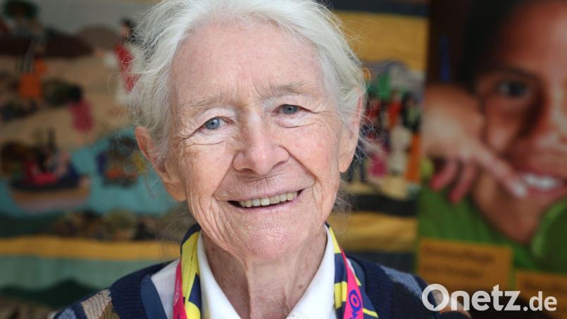 Schwester Karoline Mayer traf in Chile Elke Büdenbender - und auf dem Katholikentag erneut. Bild: Karl-Josef Hildenbrand/dpa