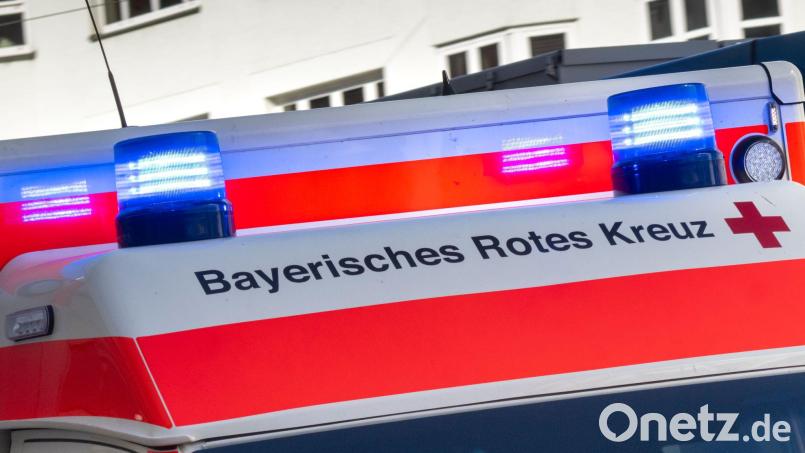 Für den Fahrer kommt jede Hilfe zu spät. (Symbolbild) Bild: Peter Kneffel/dpa