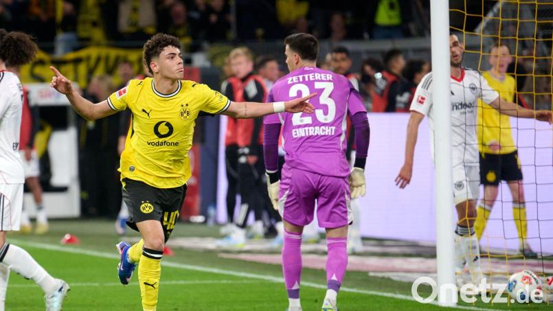 Samuele Inácio will in Zukunft noch öfter für den BVB jubeln. (Archivbild) Bild: Bernd Thissen/dpa