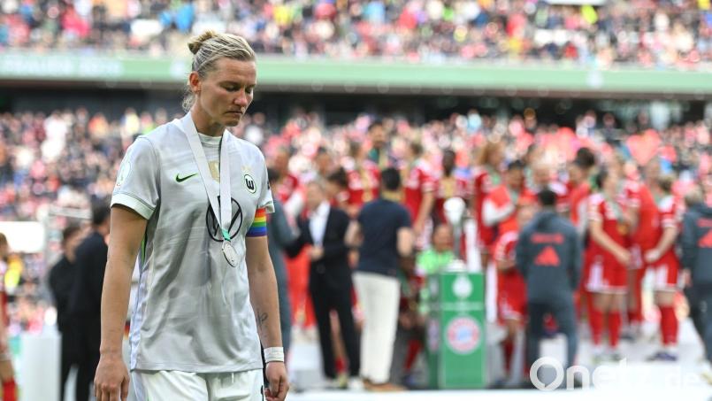Alexandra Popp verpasste mit Wolfsburg den DFB-Pokalsieg. Bild: Fabian Strauch/dpa