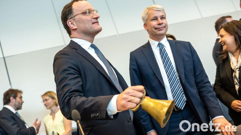 Auch die Spitze der Unionsfraktion will Diätenerhöhung nun aussetzen. Archivbild: Michael Kappeler/dpa