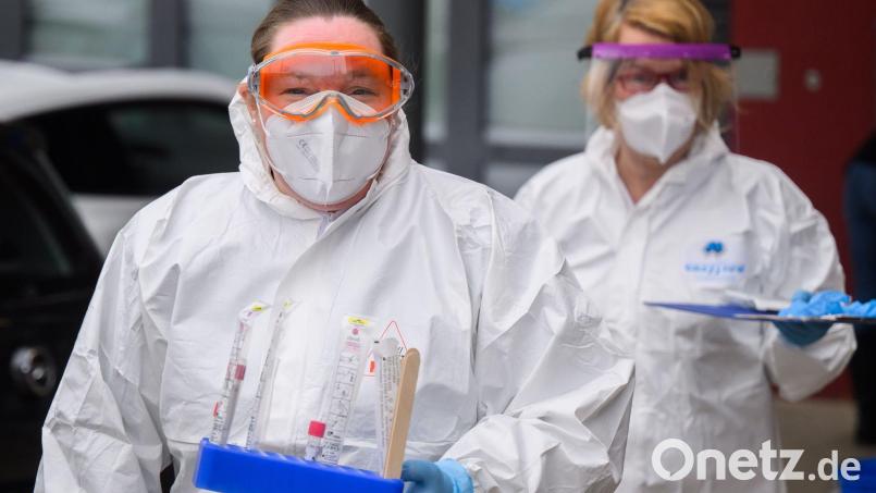 Pandemien lassen Gesellschaften gespaltener zurück als vorher (Archivbild) Bild: Julian Stratenschulte/dpa