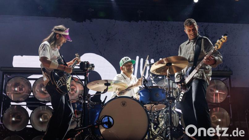 Seit 30 Jahren machen die Sportfreunde Stiller zusammen Musik. Bild: Daniel Karmann/dpa