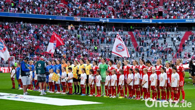 Die Bundesliga-Fußballerinnen stellten einen neuen Zuschauerrekord auf. (Archivbild) Bild: Sven Hoppe/dpa
