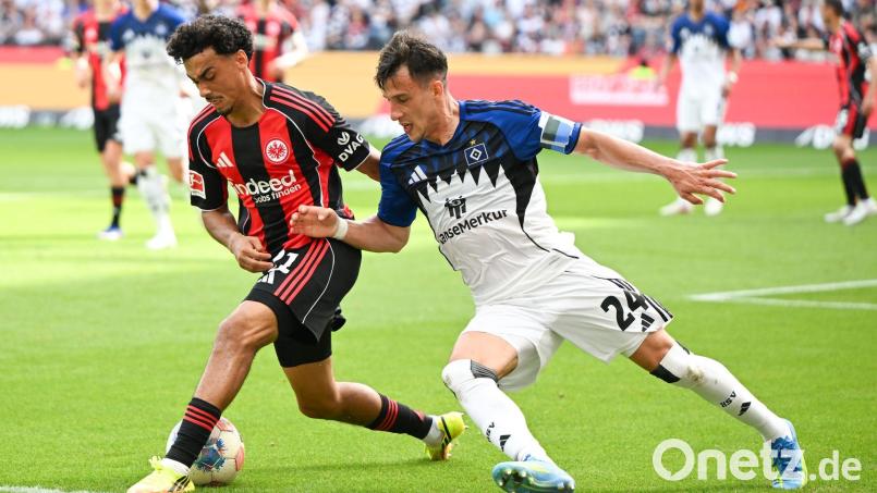 Der Kümmersbrucker Nathaniel Brown (links) ist eine der großen Entdeckungen in der abgelaufenen Bundesliga-Saison. Jetzt wurde er für die Fußball-WM nominiert. Bild: Florian Wiegand/dpa