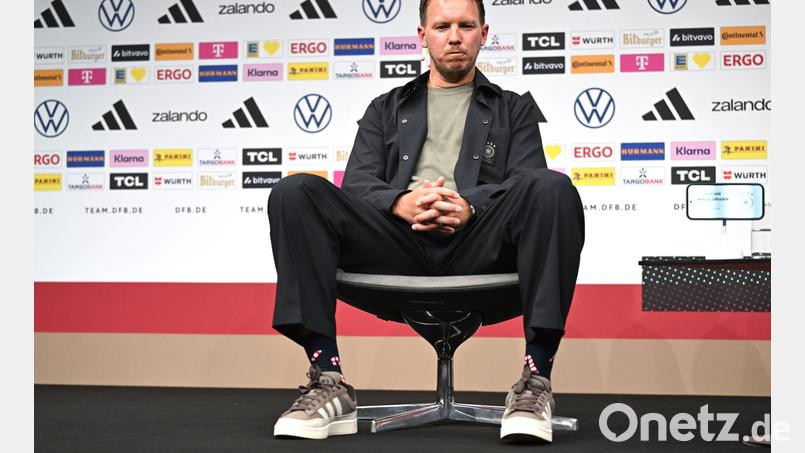 Auch ein Hingucker: Nagelsmanns Socken. Bild: Federico Gambarini/dpa