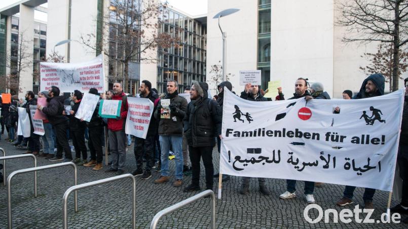 Über den Familiennachzug für Geflüchtete wird seit Jahren gestritten. (Archivfoto) Bild: Bernd von Jutrczenka/dpa