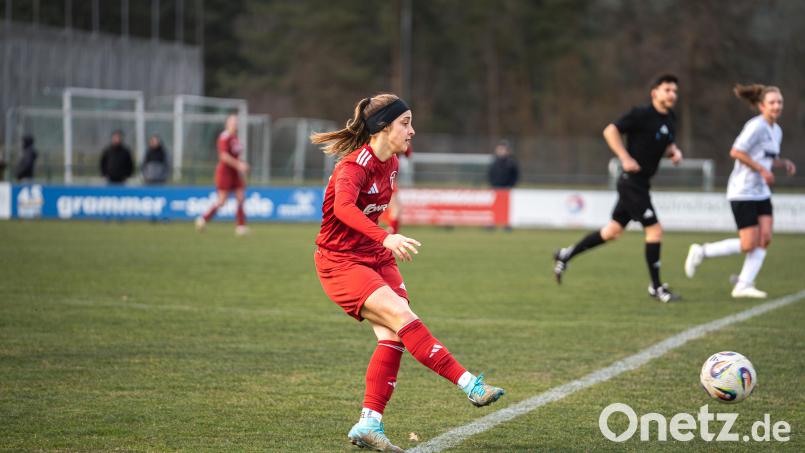 Liane Kempf traf für den TSV Theuern in der Bayernliga zum zwischenzeitlichen 1:0 gegen den FC Stern München. Bild: Hannah Dirscherl