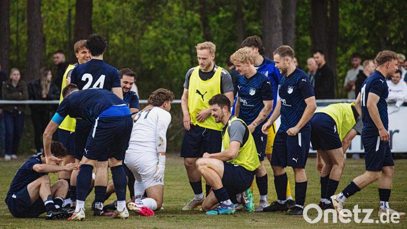 Gibt es für den SV Schwandorf-Ettmansdorf II auch in der zweiten Relegationsrunden gegen den FC Thalmassing etwas zu jubeln? Bild: Philipp Ponader