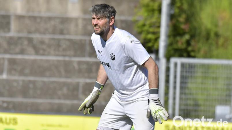 Wolfgang Hesl wechselt in in diesem Sommer vom SV Schwandorf-Ettmannsdorf zu den Sportfreunden Ursulapoppenricht. Der Ex-Profi kennt Manuel Neuer noch aus der Junioren-Auswahl. Bild: Hubert Ziegler