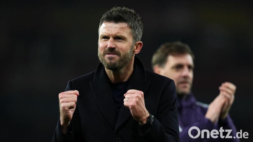 Trainer Michael Carrick unterschrieb bei Manchester United einen Vertrag bis 2028 Bild: Mike Egerton/PA Wire/dpa