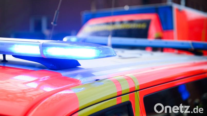 Die Polizei ermittelt nach dem Unfall auf einem Radweg in München, bei dem ein Radler schwer verletzt wurde. (Symbolbild) Bild: Julian Stratenschulte/dpa
