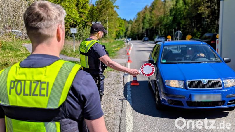 Die Bundespolizei Waidhaus hat einen per Haftbefehl gesuchten Verkehrssünder festgenommen. Symbolbild: Bundespolizei