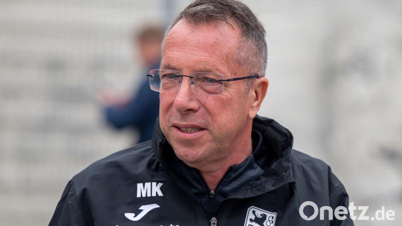 Der TSV 1860 und Markus Kauczinski sind am Samstag in Würzburg zu Gast. (Archivbild) Bild: Peter Kneffel/dpa