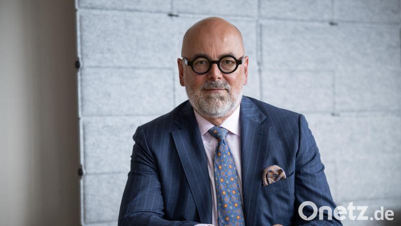 Der frühere Ministerpräsident Albig wirbt für eine punktuelle Zusammenarbeit der SPD mit der AfD. (Archivbild) Bild: Hannes P. Albert/dpa