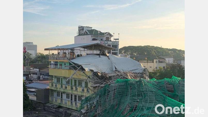 Das eingestürzte Gebäude hat sich noch im Bau befunden. Bild: -/Informationsbüro von Angeles City/XinHua/dpa