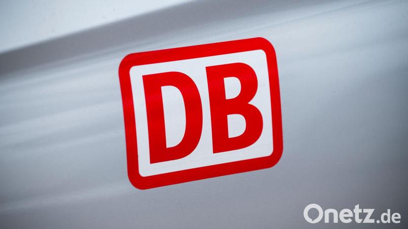 Bayernweit sind umfangreiche Sanierungsmaßnahmen der Bahn im Gang. Ab Ende Juni kommen weitere hinzu. (Symbolbild) Bild: Daniel Vogl/dpa