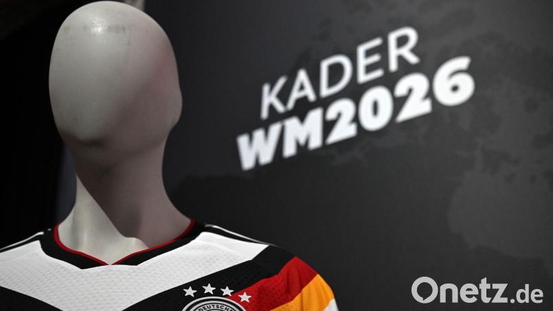 Der DFB hat die Rückennummern der 26 nominierten Spieler für die WM veröffentlicht. Bild: Federico Gambarini/dpa