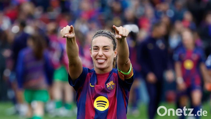 Alexia Putellas verlässt den FC Barcelona nach 14 Jahren. (Archivbild) Bild: Joan Monfort/AP/dpa