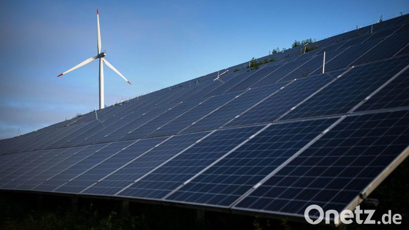Solarpanels kommen zumeist aus China. Bild: Sina Schuldt/dpa