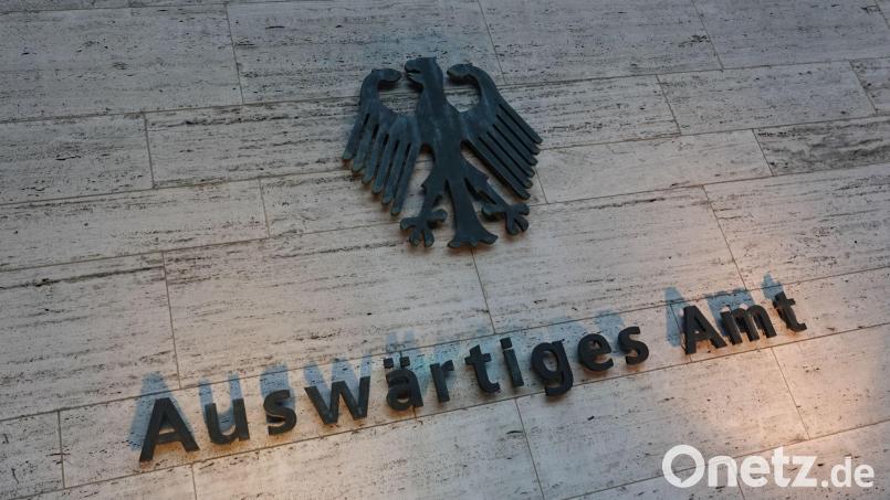 Nach den jüngsten Drohungen Moskaus hat das Auswärtige Amt den russischen Botschafter einbestellt. (Archivbild) Bild: Demy Becker/dpa