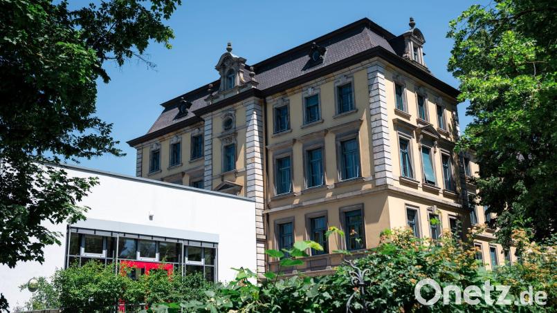 Die Substanzen waren im Markgräfin-Wilhelmine-Gymnasium entdeckt worden. Bild: Daniel Vogl/dpa