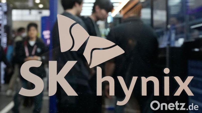 SK Hynix, der Speicherspezialist aus Südkorea, profitiert vom Boom der Künstlichen Intelligenz. (Symbolbild) Bild: Ahn Young-joon/AP/dpa