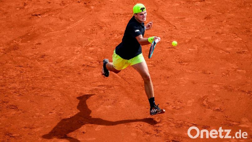 Jakub Mensik ist ein Kämpfer. (Archivbild) Bild: Tom Weller/dpa