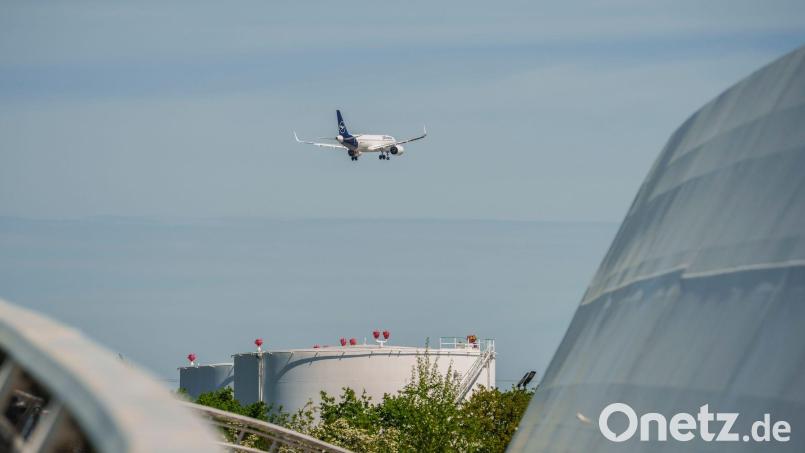 Lufthansa verspricht Passagieren sicheres Kerosin. Bild: Andreas Arnold/dpa