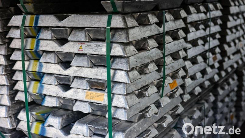 Aluminium hat sich binnen eines Jahres deutlich verteuert, wenn auch nicht so stark wie Wolfram. (Symbolbild) Bild: Jan Woitas/dpa