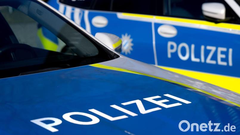 Die Bergungsarbeiten verursachten auf der A9 gut zwei Stunden lang Verzögerungen. (Symbolbild) Bild: Sven Hoppe/dpa