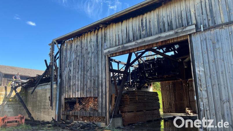 Der Brand hinterlässt eine verkohlte Ruine. Bild: ihl