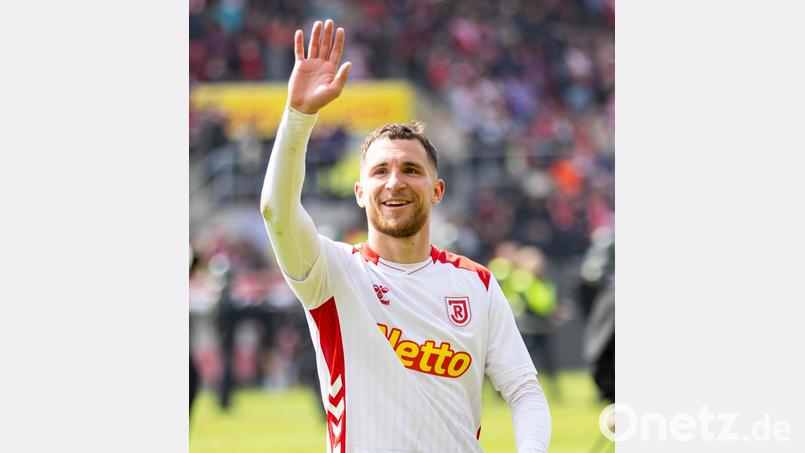 Oscar Schönfelder spielt auch nächste Saison für den SSV Jahn. Bild: Sascha Janne