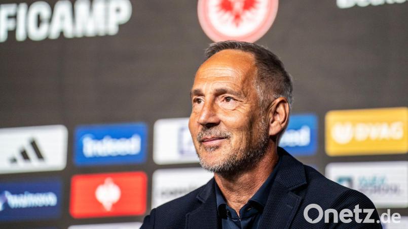 Adi Hütter will mit Eintracht Frankfurt wieder attraktiven Offensivfußball spielen. Bild: Andreas Arnold/dpa