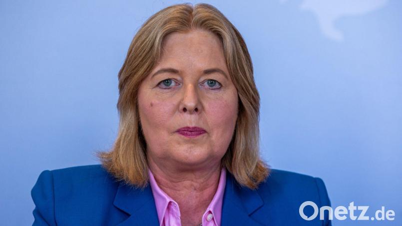Bundesarbeitsministerin Bas schildert, wie sie mit Anfeindungen umgeht. (Archivbild) Bild: Jens Büttner/dpa