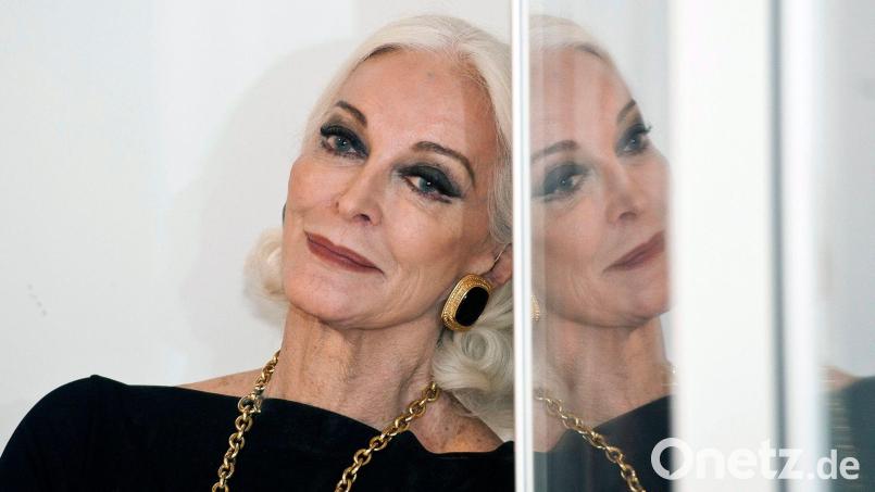 Dell'Orefice ist das wohl älteste noch aktive Model der Welt. (Archivfoto) Bild: Will Oliver/EPA FILE/dpa