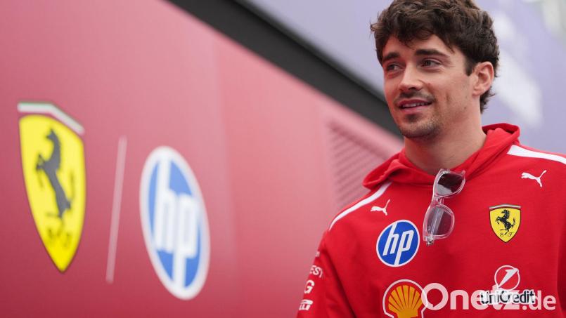 Er bekommt einen neuen Vertrag bei Ferrari. (Archivbild) Bild: Asanka Brendon Ratnayake/AP/dpa