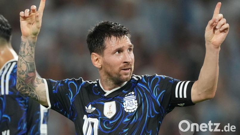 Die Auszeichnung erhält Messi im Oktober von König Felipe VI. überreicht. (Archivbild) Bild: Gustavo Garello/AP/dpa