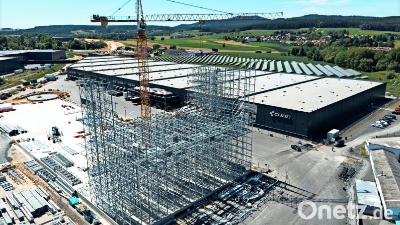 Das Cube-Hochregallager wächst und wächst und wächst. Bild: Cube
